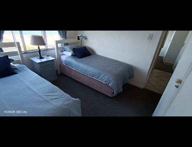 3 BEDROOM APARTMENT FOR SALE IN LAWRENCE ROCKS